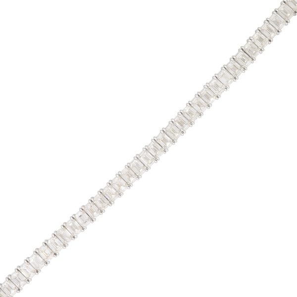 18k White Gold 17.53ctw Emerald Cut Diamond Tennis Bracelet